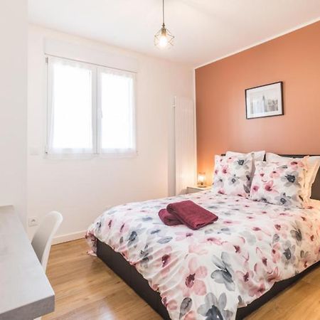 فيارْيا - Sublime Villa Felicidad - Proche Hypercentre - Parking - Terrasse - Wifi المظهر الخارجي الصورة